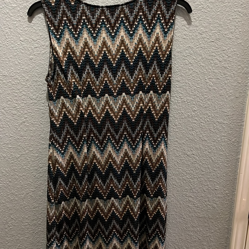 Studio I Brown V Neck sleeveless dress size 10 - Picture 2 of 4